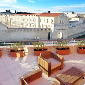 Sainte-marthe 2*, Avignon France
